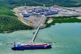 Australia Rules Out Curbs on LNG Exports after Producer Deal