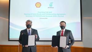 Signing the agreement on behalf of Petronas was its Executive Vice President and Chief Executive Officer of Upstream, Adif Zulkifli, while Shell was represented by its Malaysia Chairman and Senior Vice President of Upstream Malaysia, Ivan Tan.   Credit: Petronas