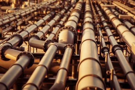 Tainted Oil Set for Russian Refineries, Ports After Dilution