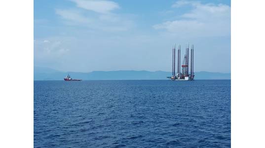 File photo: GSP Jupiter rig towed to Epsilon Oil Field (Photo: Energean)