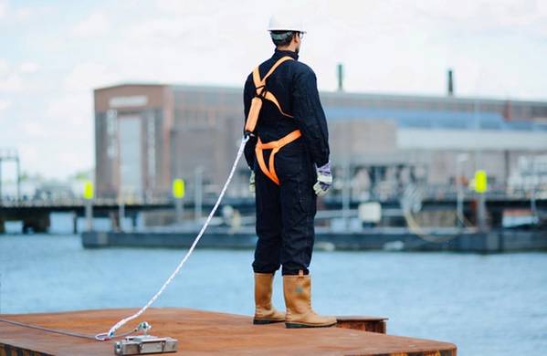 Rotterdam-based McNetiq launched a new line of magnetic anchors for fall protection when working at height.