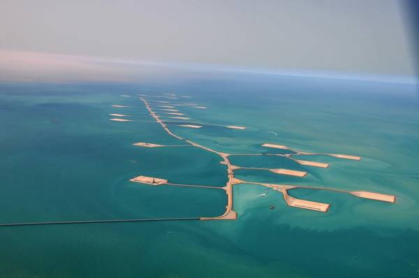 The Manifa field is designed to produce Arabian Heavy crude oil, sour gas, and hydrocarbon condensate. Photo courtesy Aramco