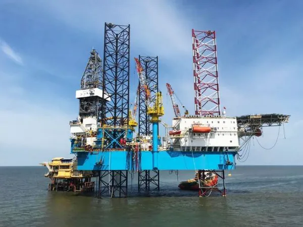 Hakuryu-14 jack-up rig (Credit: ENEOS Drilling)