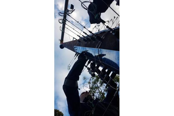 Setting up the test rig; left to right: Andy Moore (Rawwater), Adam Thomas (Rawwater) and Wellstrøm CEO, Gert Rege. Photo from Rawwater.
